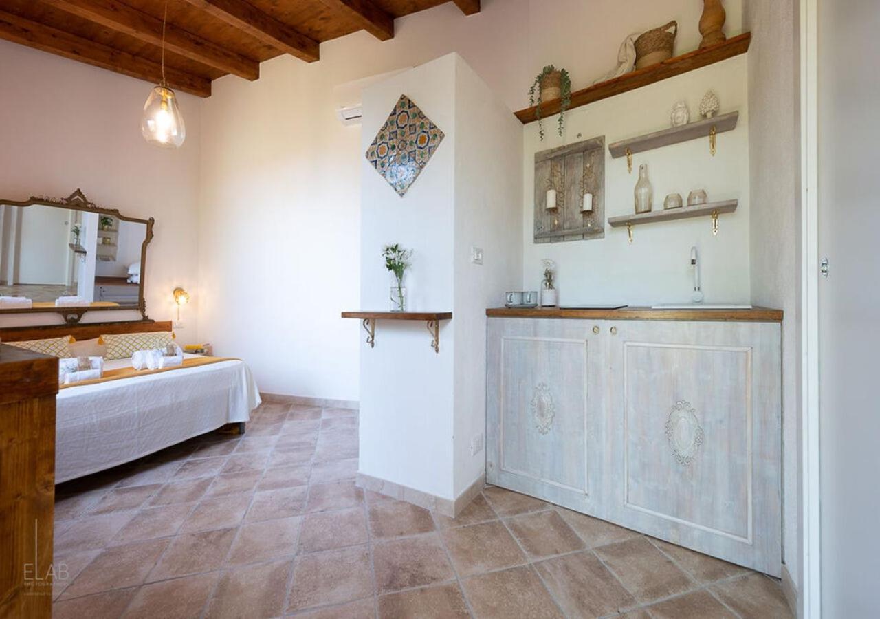 B&B Villa Vittoria Джардини-Наксос Экстерьер фото